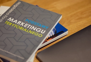Terytorialny marketing mix – zastosowanie modelu kompozycji w kontekście JST.